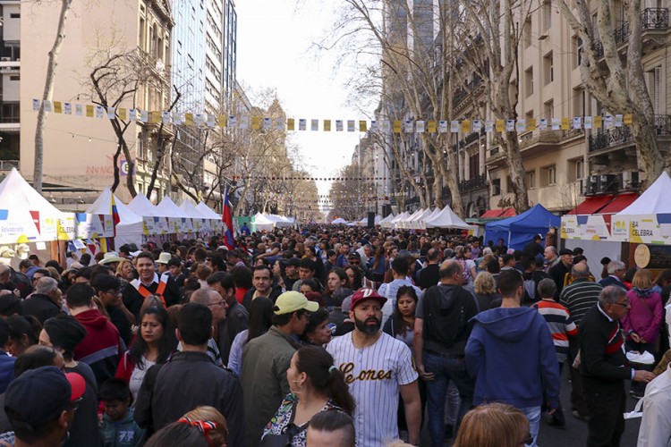 Festival migranata okupio hiljade učesnika u Buenos Ajresu