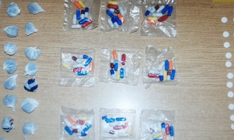 Hapšenje u Kotor Varošu, pronađeno više pakovanja droge