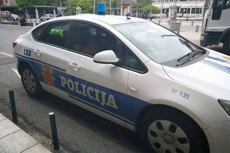 Hrvati uhapšeni u Tivtu: Sa Kariba prevozili kokain?