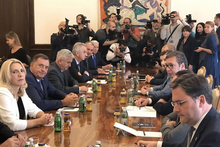 Sastanak Aleksandra Vučića i lidera političkih stranaka iz Srpske