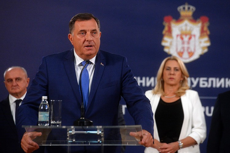 Dodik: Jasno poručiti da je napad na Srpsku napad na Srbiju