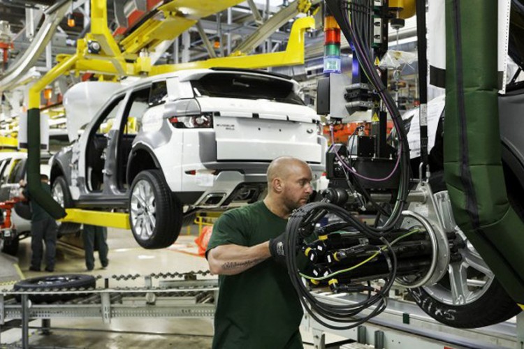 "Jaguar Land Rover" obustavlja proizvodnju na nedjelju dana