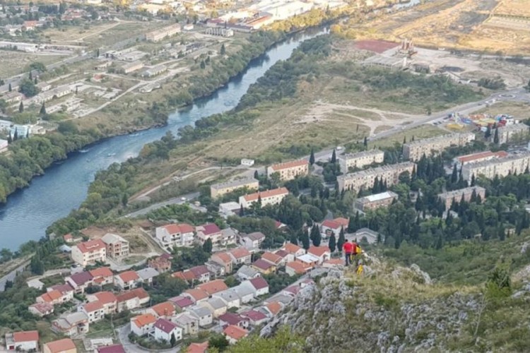 Neobična intervencija u Mostaru: Spasili stado koza sa litica Huma