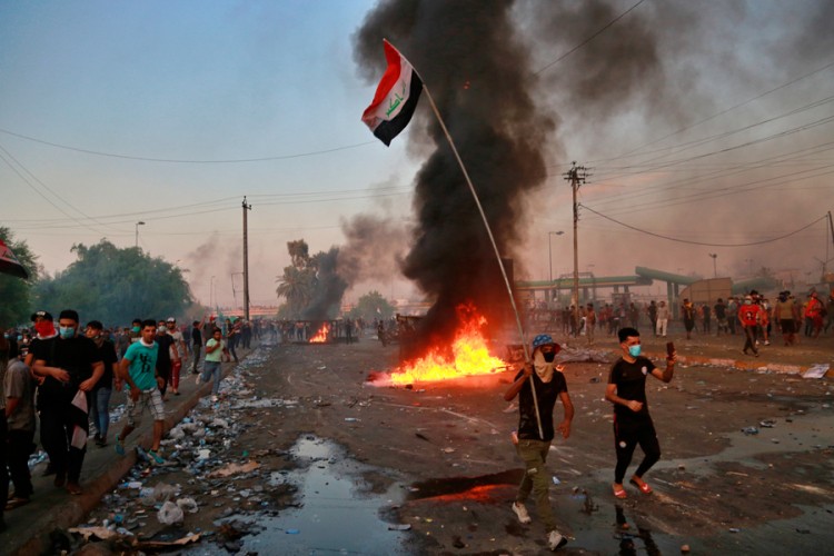 Najmanje 33 osobe poginule u protestima protiv Vlade Iraka