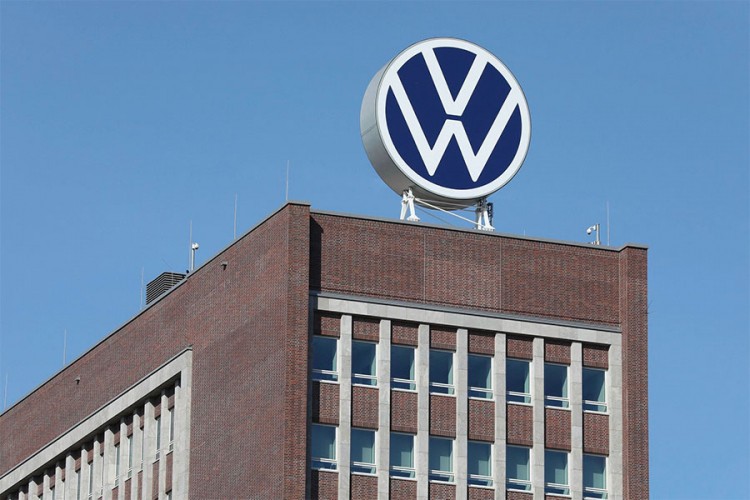 VW povećao zalihe automobila u Velikoj Britaniji pred Brexit