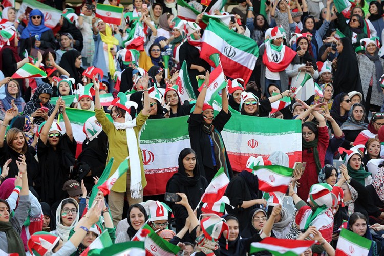 Iranke poslije 40 godina prisustvovale fudbalskom meču muškaraca