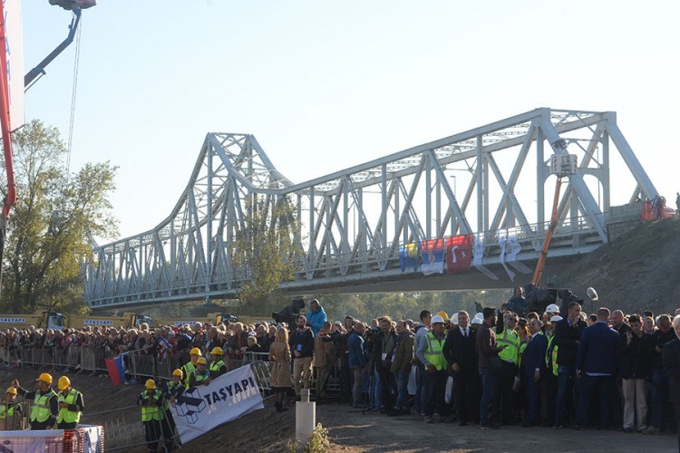 Na dvije dionice autoputa Sarajevo-Beograd biće 63 mosta