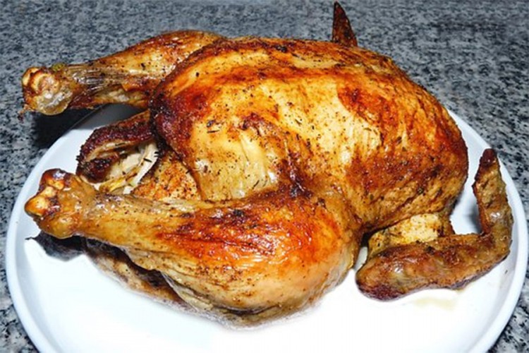 Zašto ne trebate skidati kožicu sa piletine