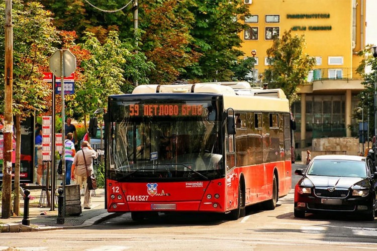 Maloljetnik oteo autobus u Beogradu