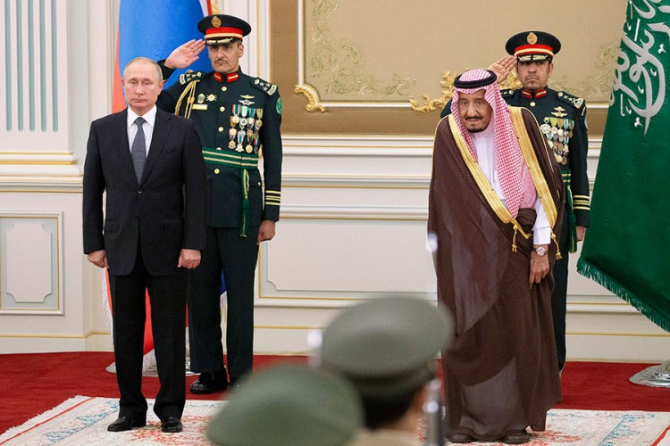 "Saudijski remiks" ruske himne pred Putinom