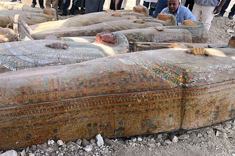 Nevjerovatno otkriće: 20 sarkofaga iz drevnog Egipta
