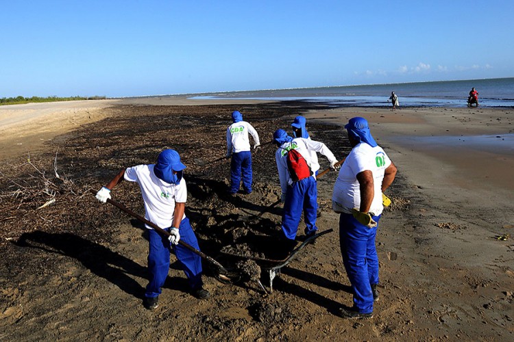 Nafta stigla do "brazilskih Kariba", zagađeno više od 150 plaža