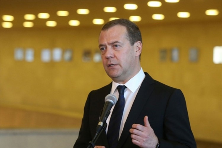 Medvedev: Opasna ideja o "velikoj Albaniji"