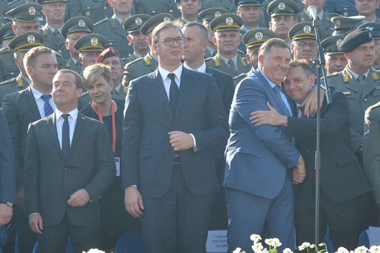 Vulin: Poseta Medvedeva čast