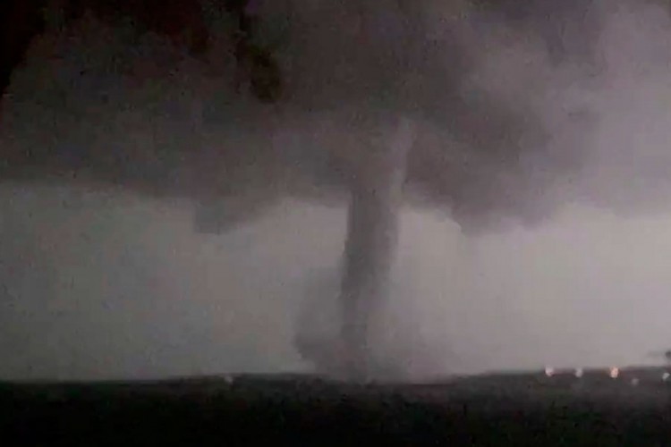 Tornado pogodio Dalas, snimci su strašni