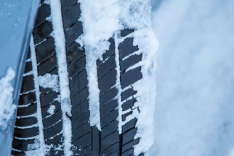Kako najjednostavnije provjeriti istrošenost zimske gume?