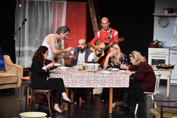 Hrvatsko narodno kazalište iz Mostara oduševilo publiku "Zapleta"
