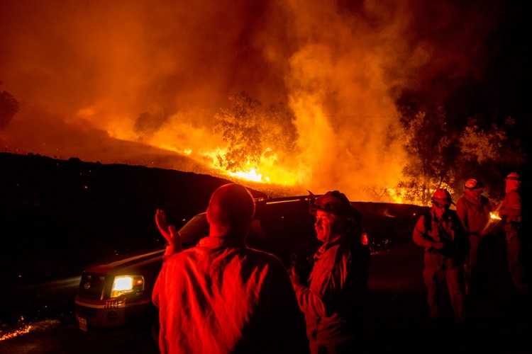 Naređena evakuacija stotina ljudi zbog požara u Kaliforniji