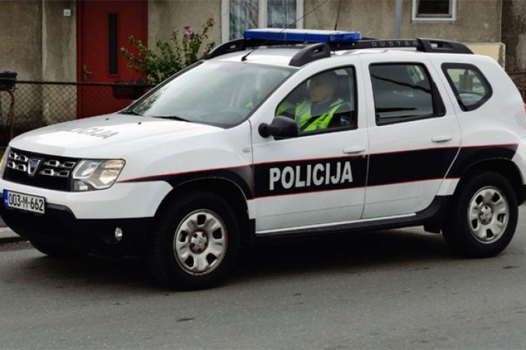 Zaplijenjen kokain u Bihaću, policija oduzela i porše