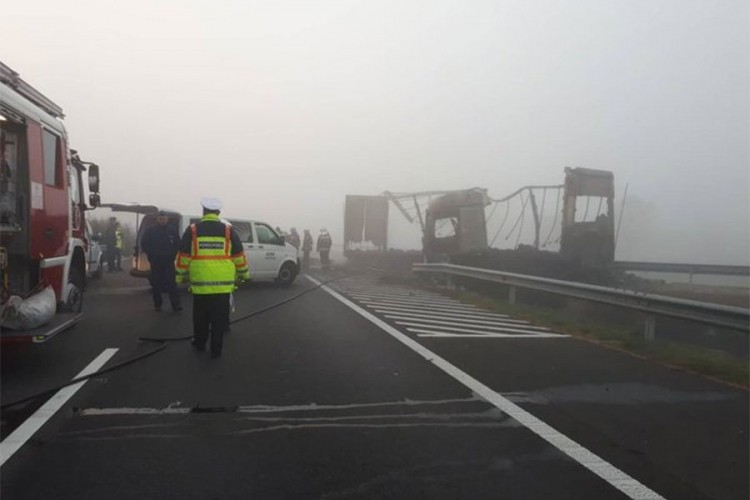 U nesreći u Mađarskoj sedmoro mrtvih, kamion iz Srbije probio zaštitnu ogradu