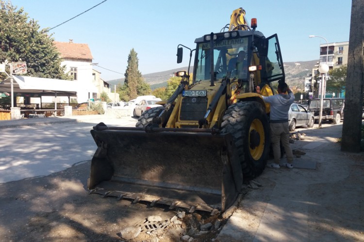 Pripreme za asfaltiranje dionice puta Bileća-Trebinje