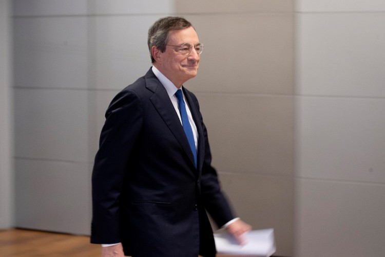 Sa čela ECB-a odlazi bankar koji je 2012. spasio evrozonu