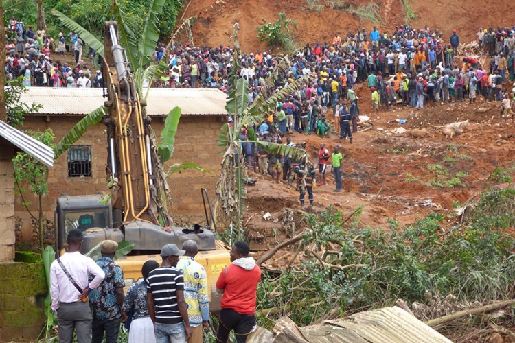 U klizištima u Kamerunu poginulo najmanje 42 ljudi