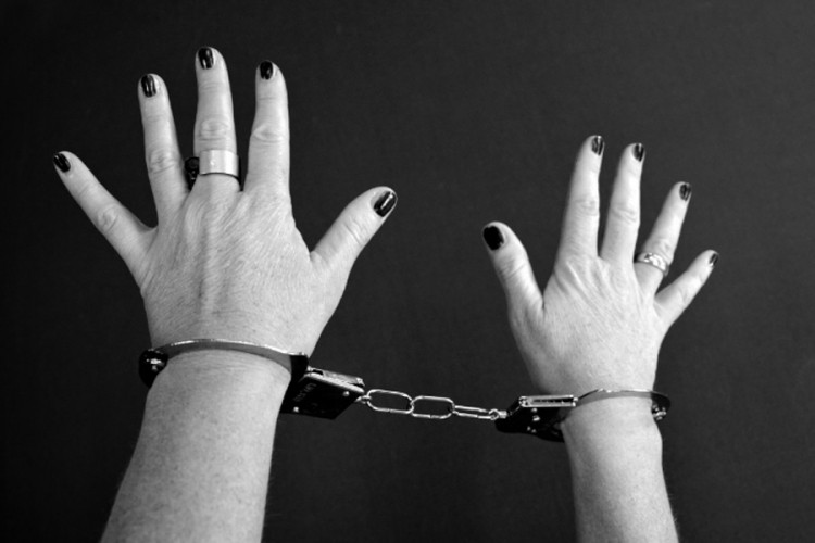 Dvije žene uhapšene zbog navođenja na prostituciju