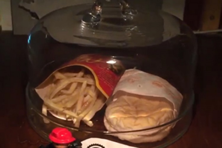 McDonald'sov burger star 10 godina vene uživo pred gledaocima