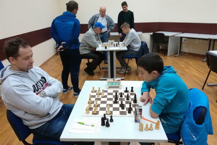 "Banjaluka chess challenge": Kadeti savladali seniore