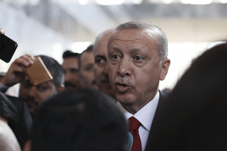 Erdoan: Turska bi mogla da kupi ruske lovce