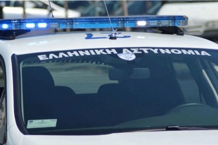 Grčka policija razbila mrežu krijumčara i falsifikatora