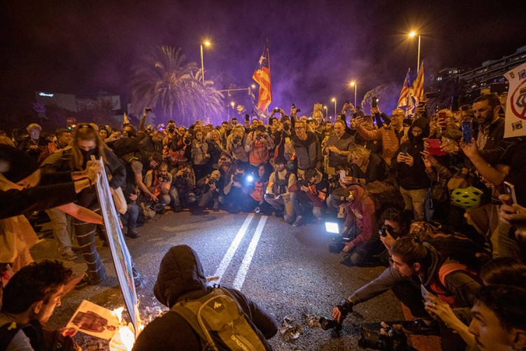 Ponovo protesti u Kataloniji, blokiran autoput
