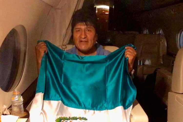 Morales otputovao u Meksiko, azil dobio zbog "humanitarnih razloga"