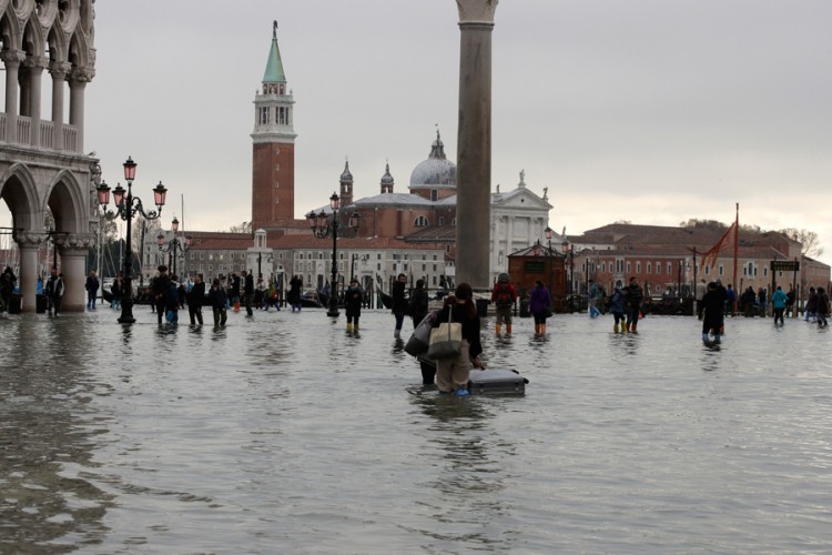Proglašavaju vanredno stanje, izbjeći nestanak Venecije