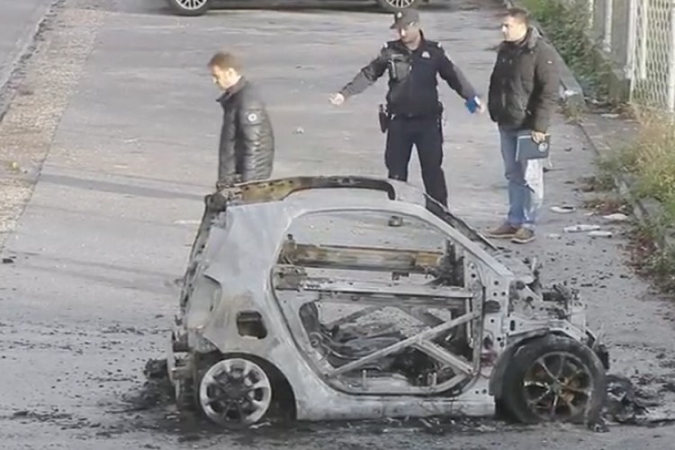 Za par sati u Zagrebu zapaljeno osam auta