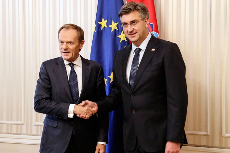 Tusk: Zagreb bi mogao biti zadužen za pregovore sa Londonom
