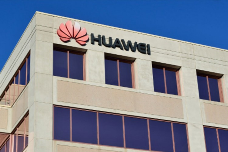 Microsoftu dozvoljeno da ponovo prodaje softvere Huaweiju