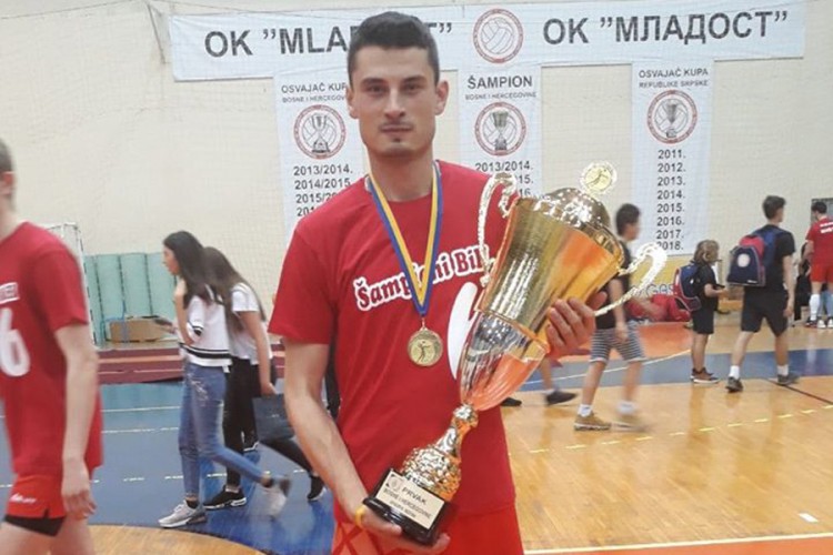 Predstavljamo: Tihomir Gajić, trofeji postali navika