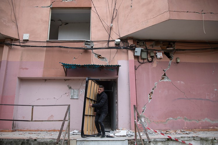 Tlo oko Drača se ne smiruje, novi potres u Albaniji