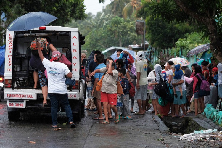 Snažan tajfun evakuisao 200.000 ljudi