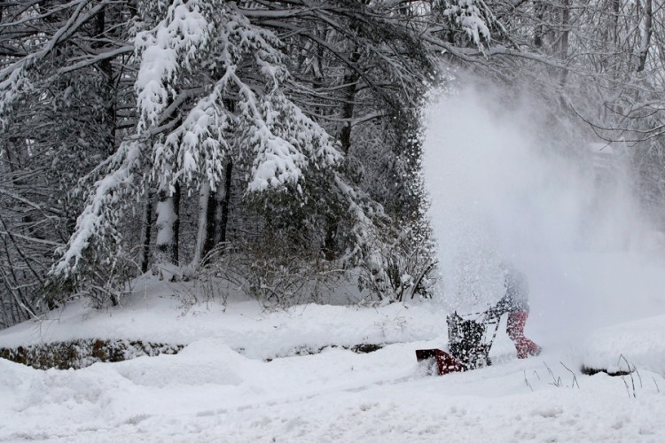 Snježna oluja u Novoj Engleskoj kao da nikada neće stati