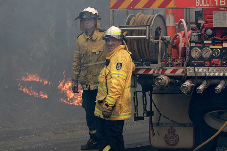 Požar ogromnih razmjera kod Sidneja, kiša jedini spas