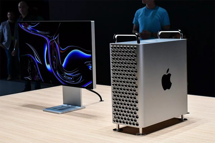 Apple novi računar "Mac" skuplji od BMW-a
