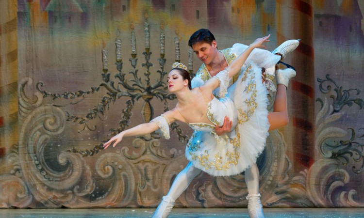 Baletska predstava "Labudovo jezero" oduševila publiku u Banjaluci