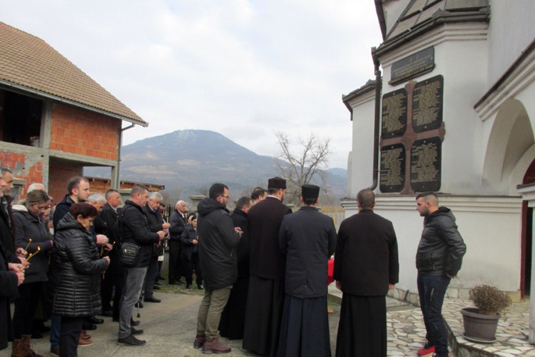 U Bjelovcu služen parastos za 109 ubijenih Srba