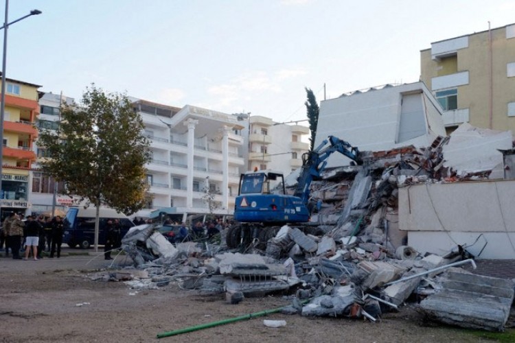 Hapšenja u Albaniji poslije zemljotresa