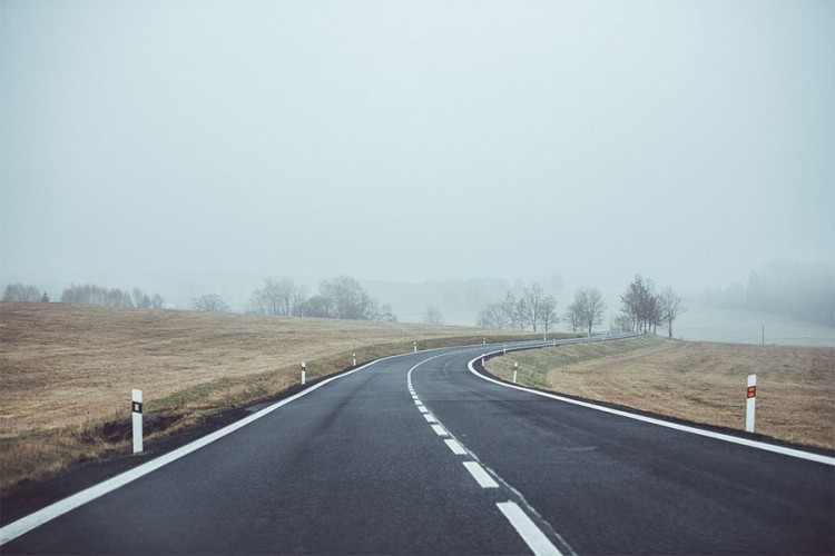 Stanje na putevima: Vozači oprez, poledica i magla
