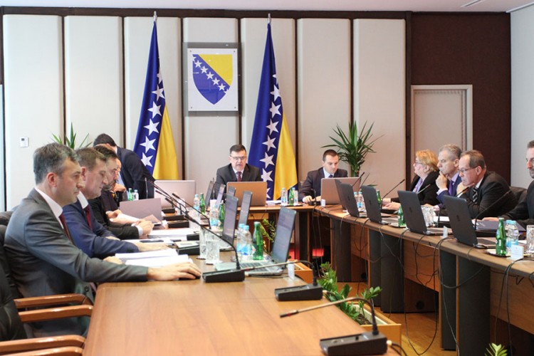 Počela sjednica Savjeta ministara, rasprava o prelazu kod Bratoljuba