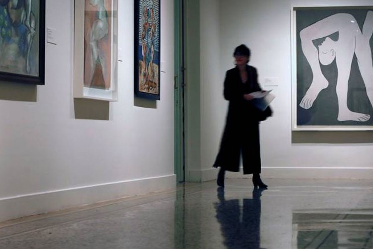 Mladić oštetio Pikasovu sliku u galeriji Tejt